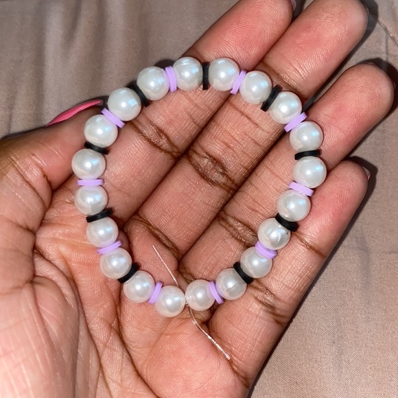pearl black and light purple bracelet - Picture 2 of 3
